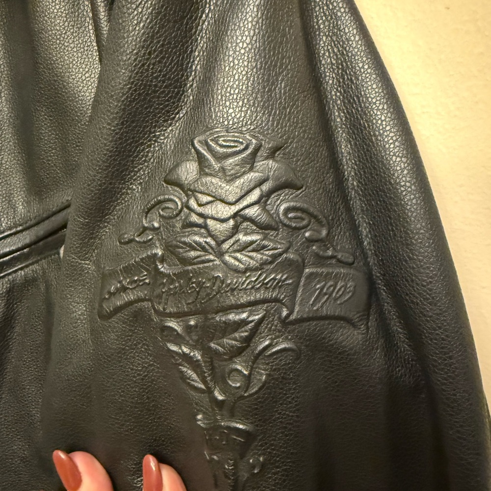 Women's Harley Davidson Jacket - Picture 5 of 16